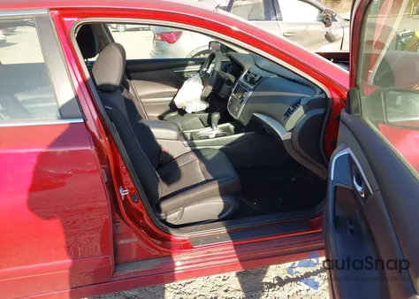 2018 Nissan Altima 2.5 S z USA, uszkodzony, nr VIN 1N4AL3AP1JC277416